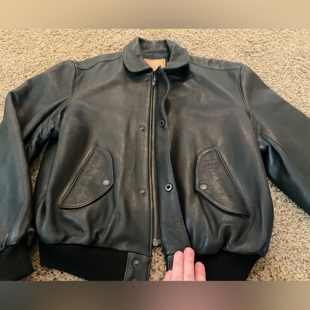 Women’s Vintage Early 90’s Black Leather Bomber Jacket-Zipper, Buttons, Pockets - Picture 3 of 16